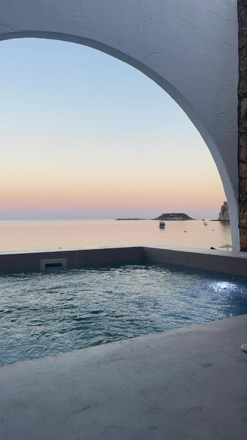 Delfini Beach Hotel & Suites Archangelos  Eksteriør billede