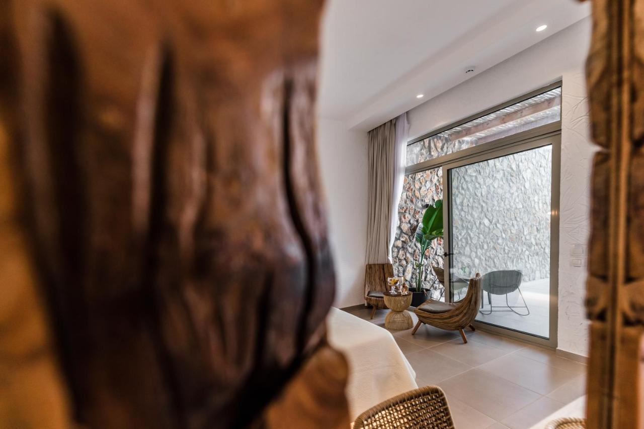 Delfini Beach Hotel & Suites Archangelos  Eksteriør billede