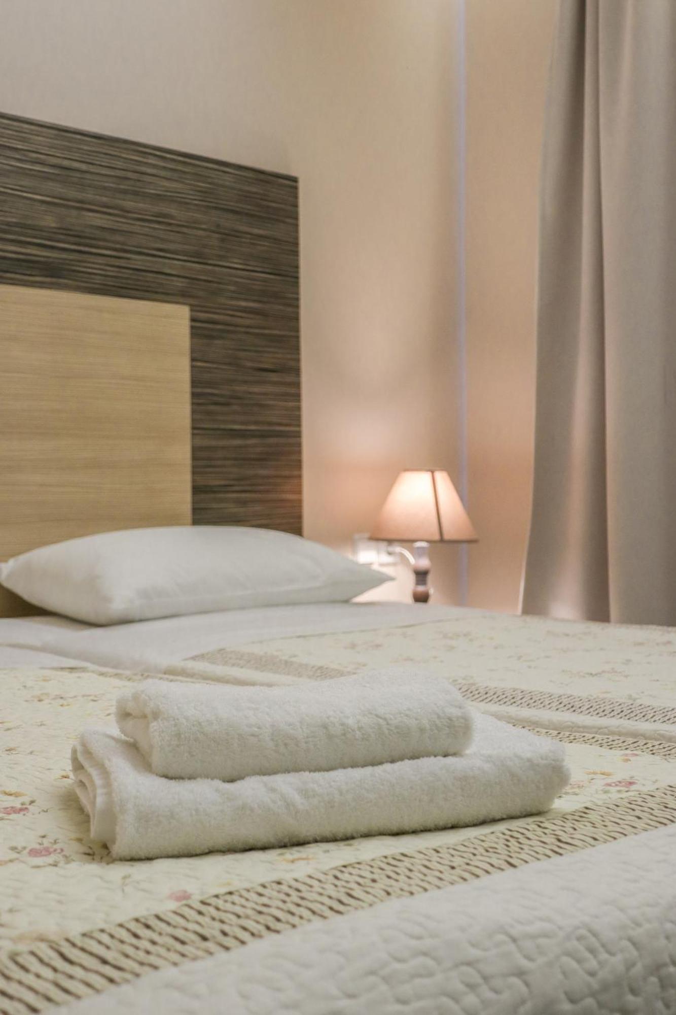 Delfini Beach Hotel & Suites Archangelos  Eksteriør billede